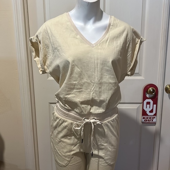 N:philanthropy Jumper NWT. Small. - Picture 3 of 12